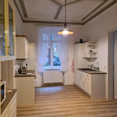 Apartment Ferienwohnung Fallersleben In Weimar - Unmittelbare Zentrumsmnahe - A46771