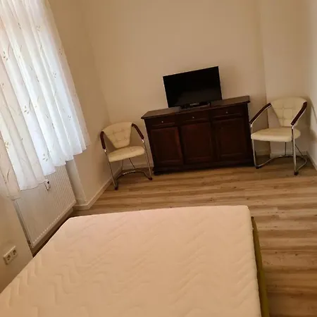 Apartment Ferienwohnung Fallersleben In Weimar - Unmittelbare Zentrumsmnahe - A46771